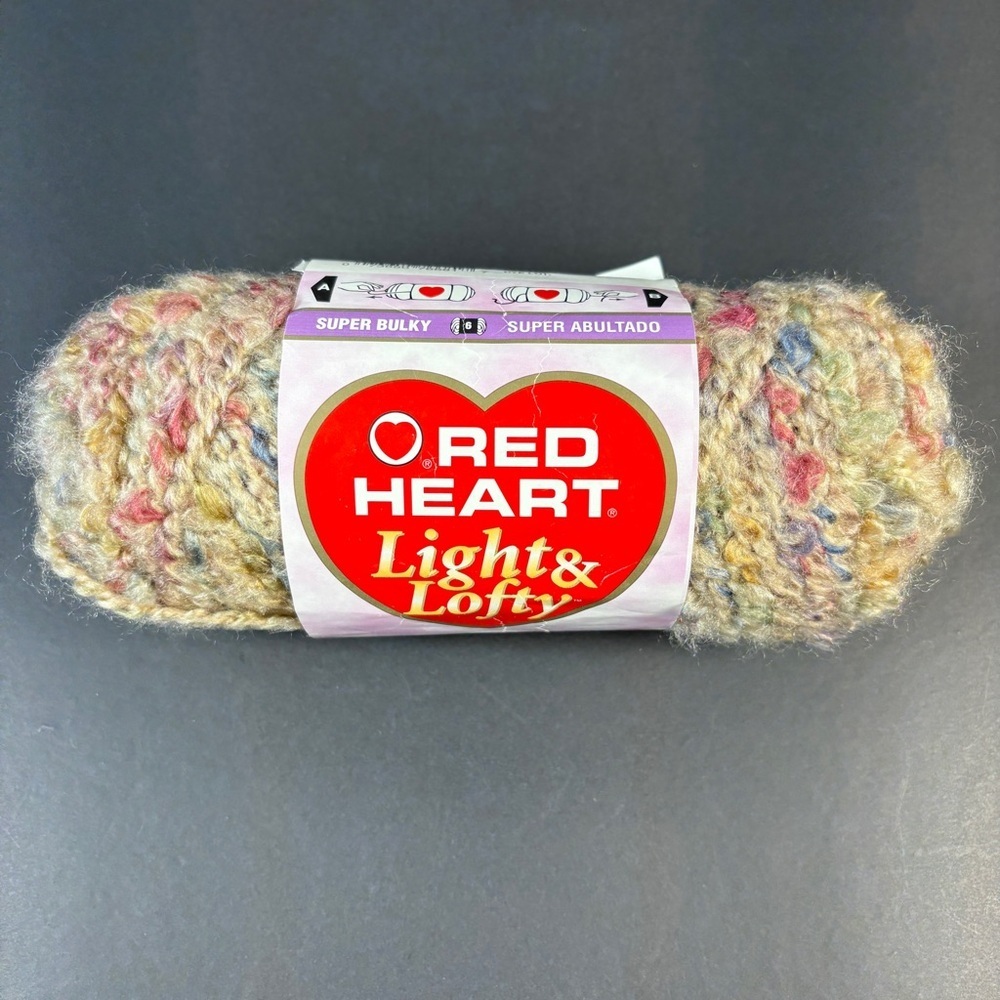 Vintage Red Heart Light & Lofty Yarn Discontinued Super Bulky 6 Skein NWT